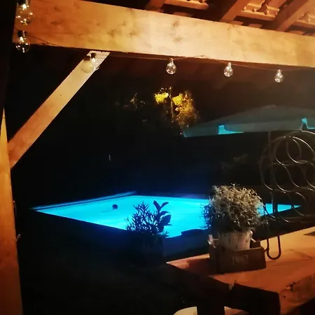 Les Granges De La Leigne, Ruffec