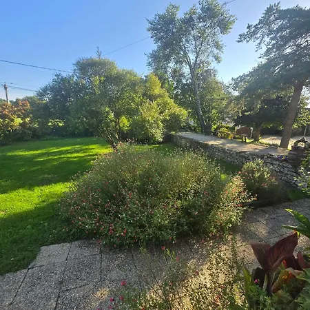 Les Granges De La Leigne, Ruffec Condac