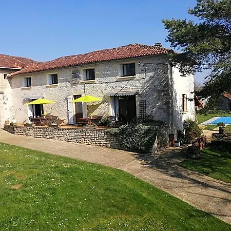 Les Granges De La Leigne, Ruffec Condac