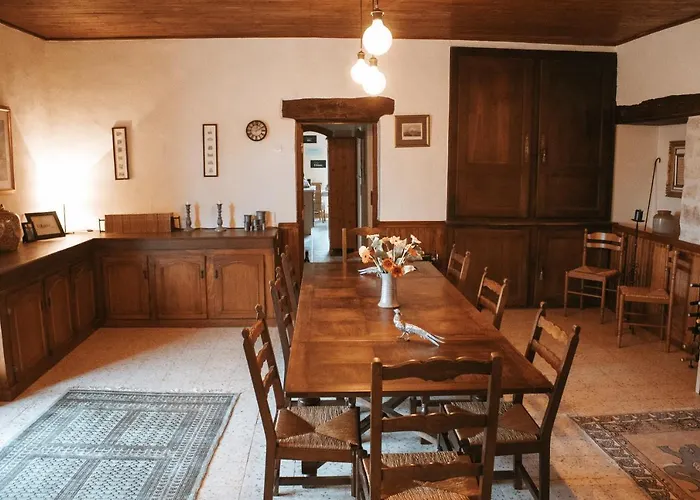 Les Granges De La Leigne, Ruffec 4*