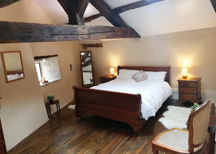 Les Granges De La Leigne, Ruffec Bed and breakfast 4*