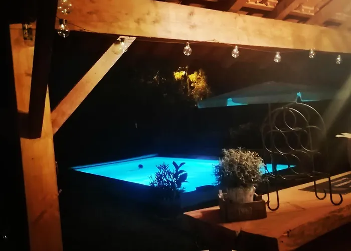 Les Granges De La Leigne, Ruffec