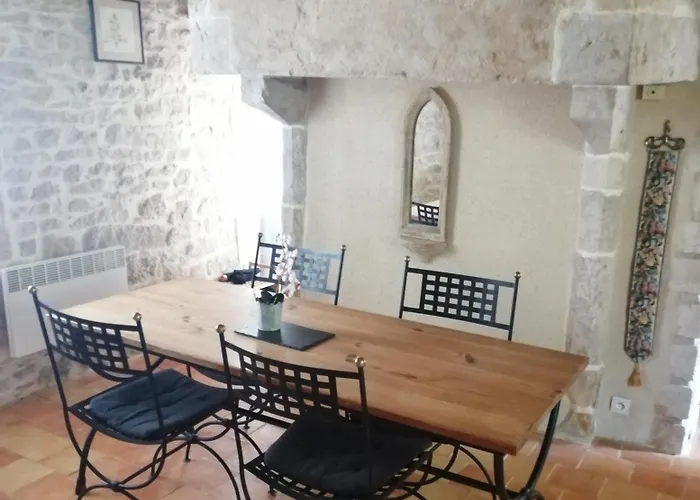 Les Granges De La Leigne, Ruffec Bed and breakfast Condac