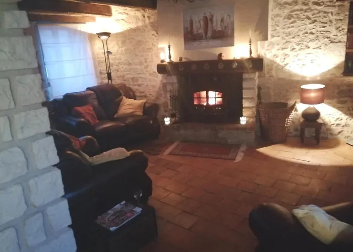 Les Granges De La Leigne, Ruffec Bed and breakfast 4*