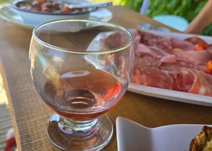 Les Granges De La Leigne, Ruffec Condac